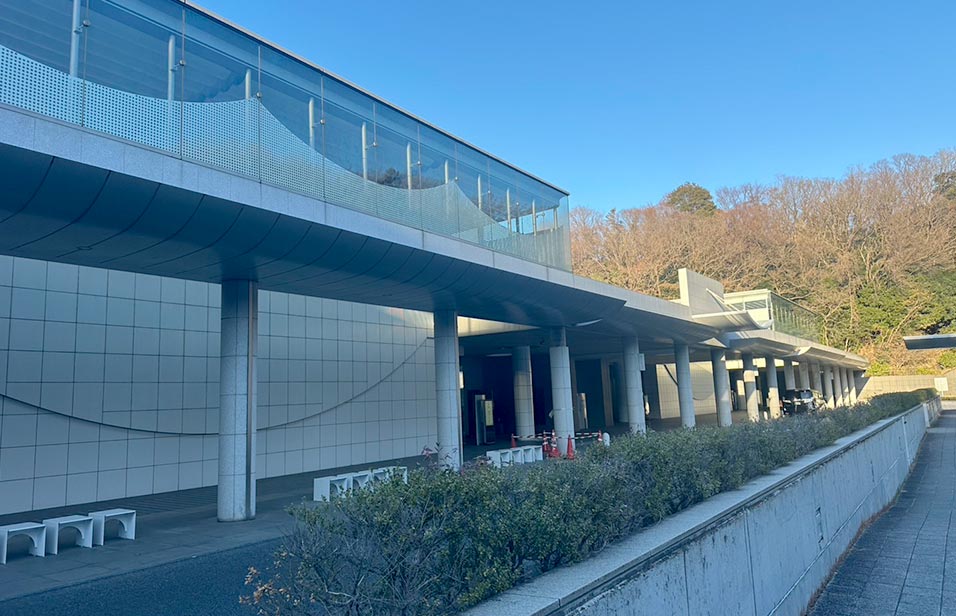 横浜市北部斎場の外観